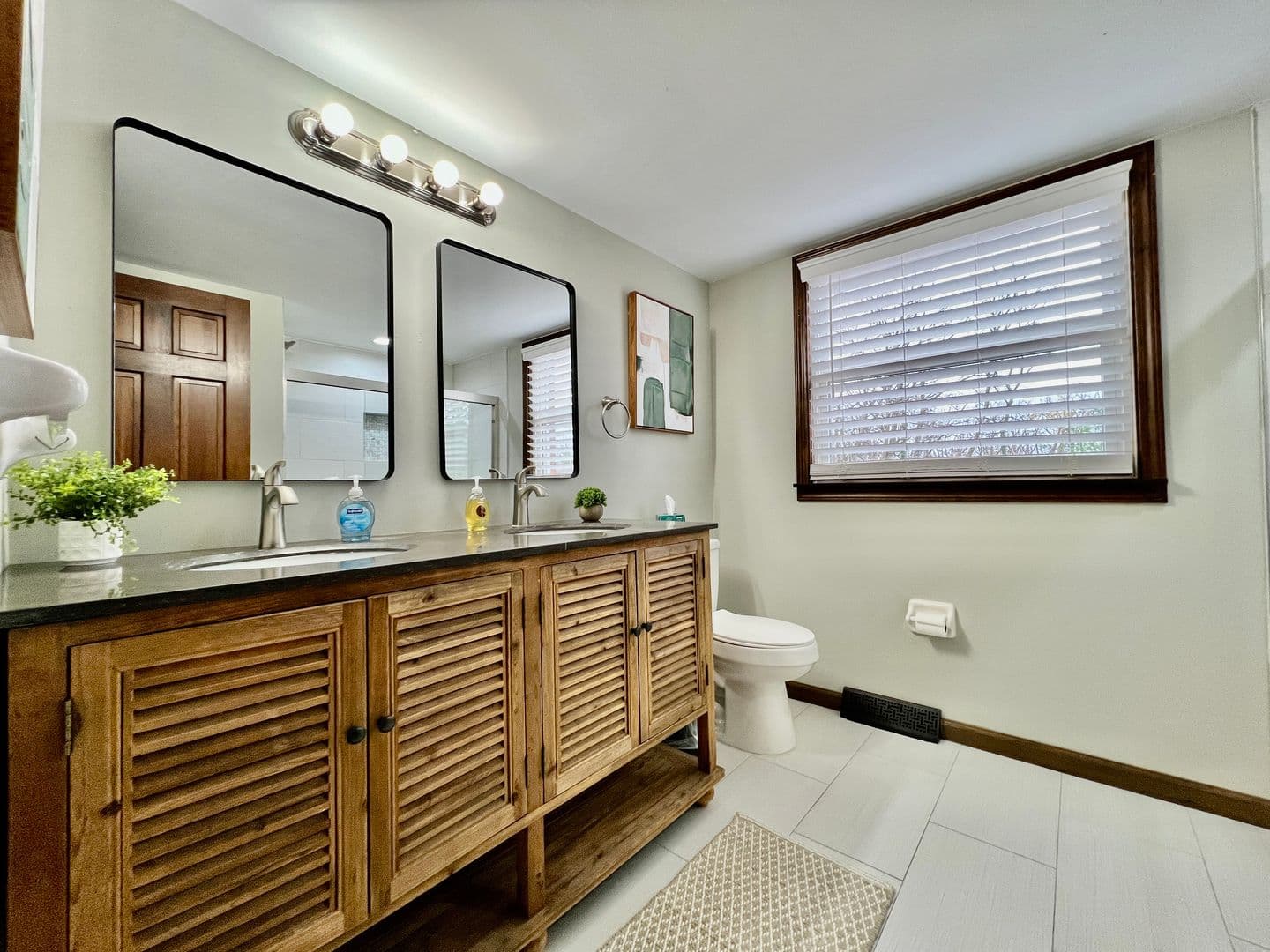 7033 willowood drive - 1304396930382735137 9 of 56