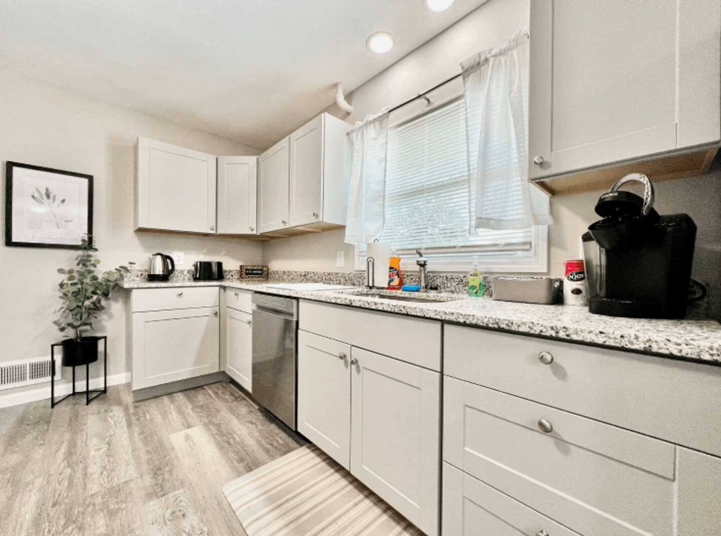 6635 Franklin Madison - 1493479088604119363 9 of 25