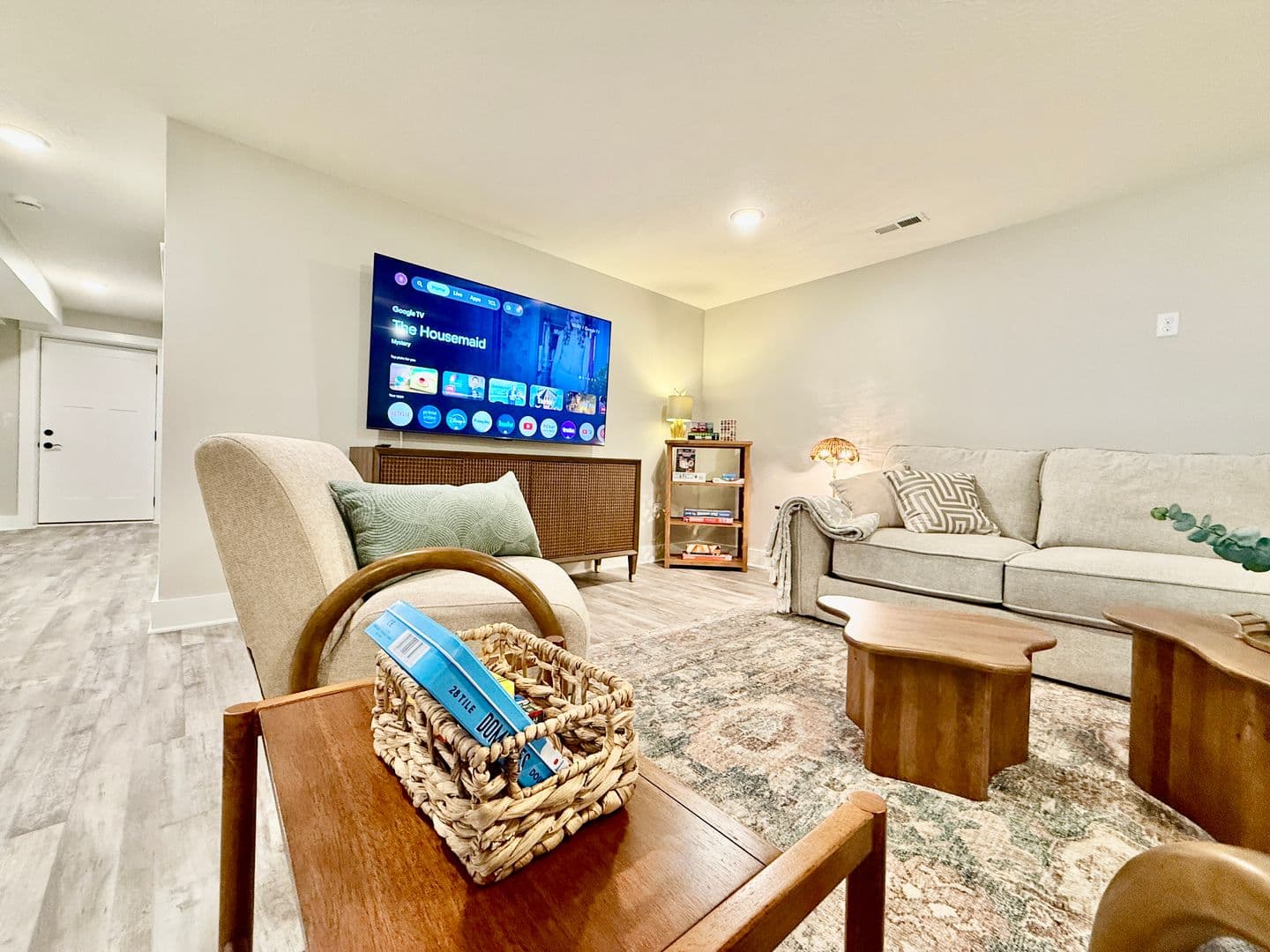 7845 Second Street - 1640045539007157173 19 of 47