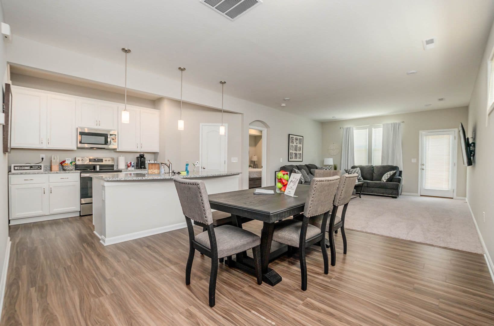 950 Southline Drive - 721769308254242487 5 of 24