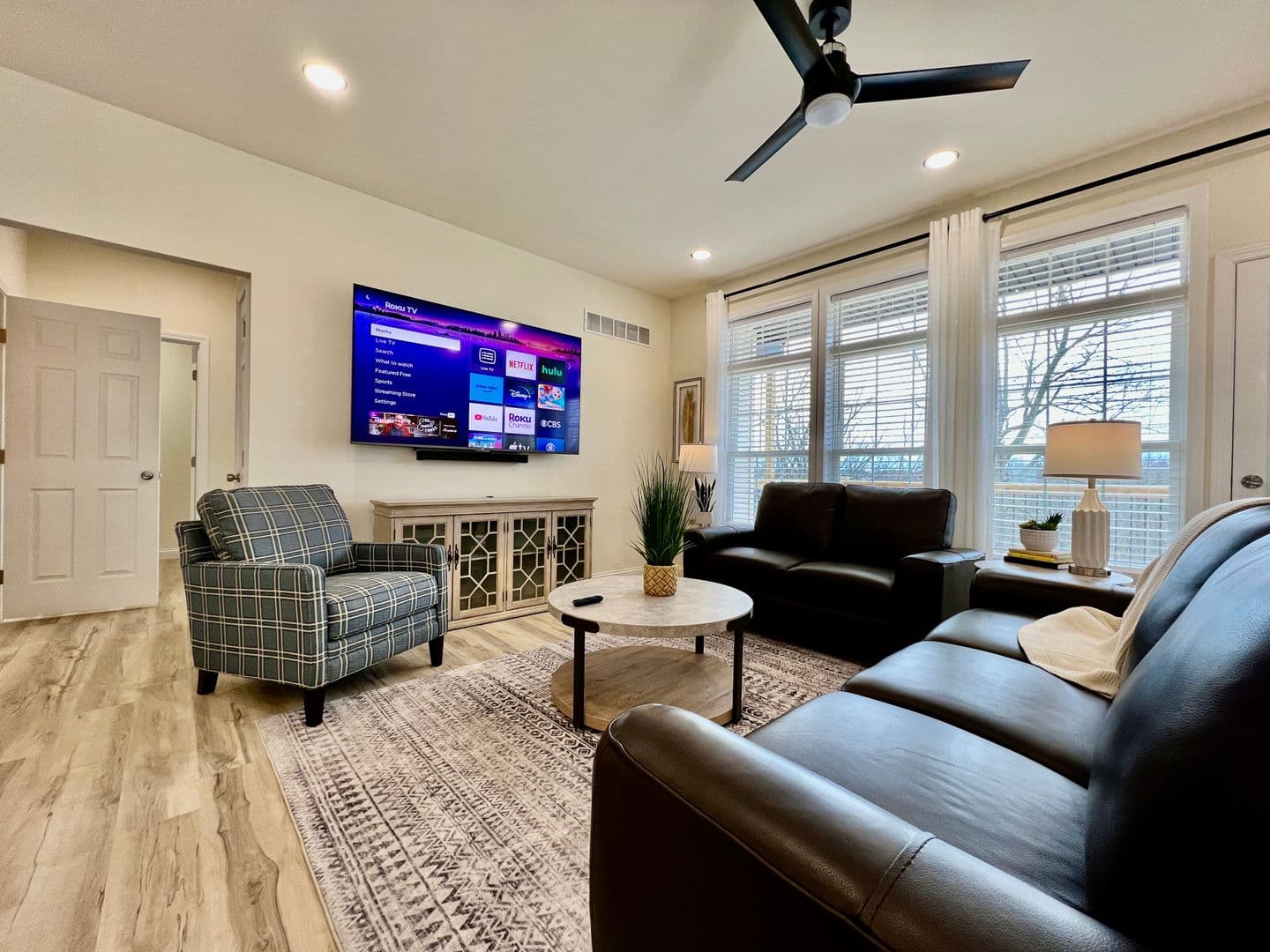 7973 Second Street - 1092115766940700461 2 of 35
