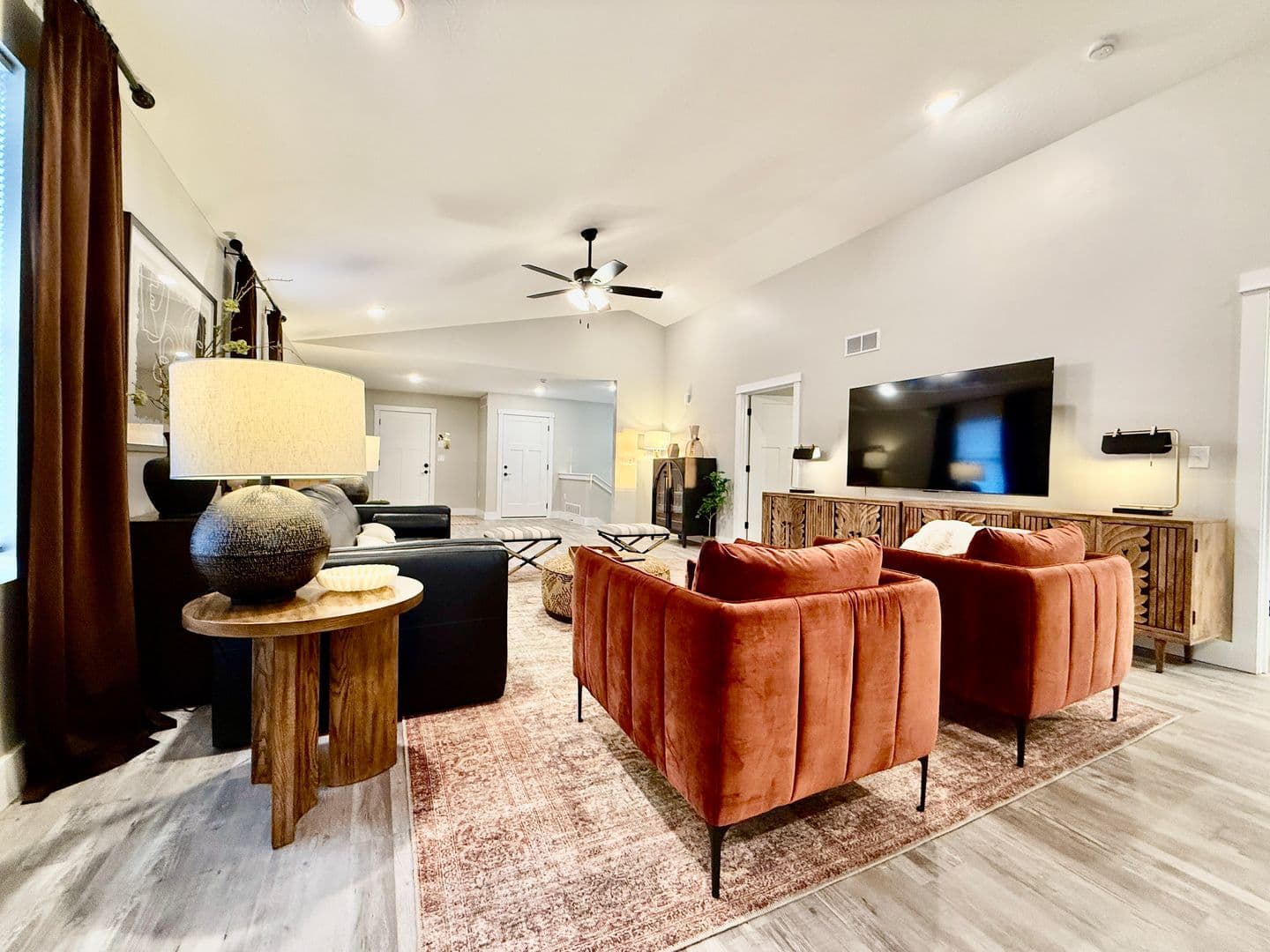7855 Second Street - 1624716018790067133 4 of 40