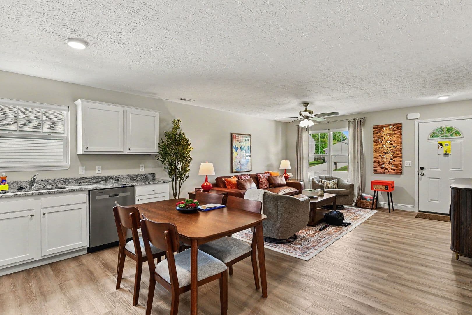157 Southwind Blvd. 8 of 26