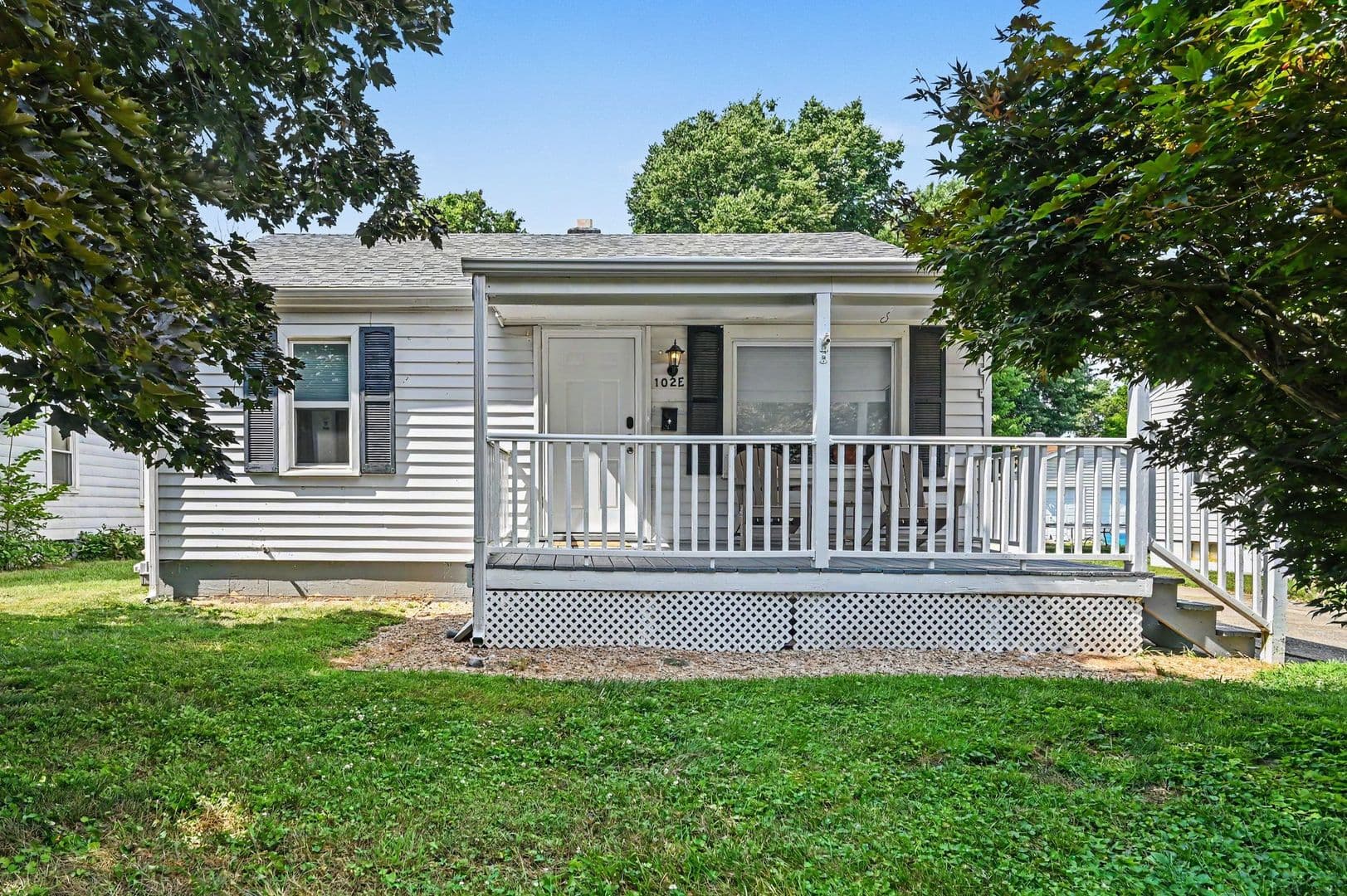 102 E Home Ave - 4473169 1 of 25
