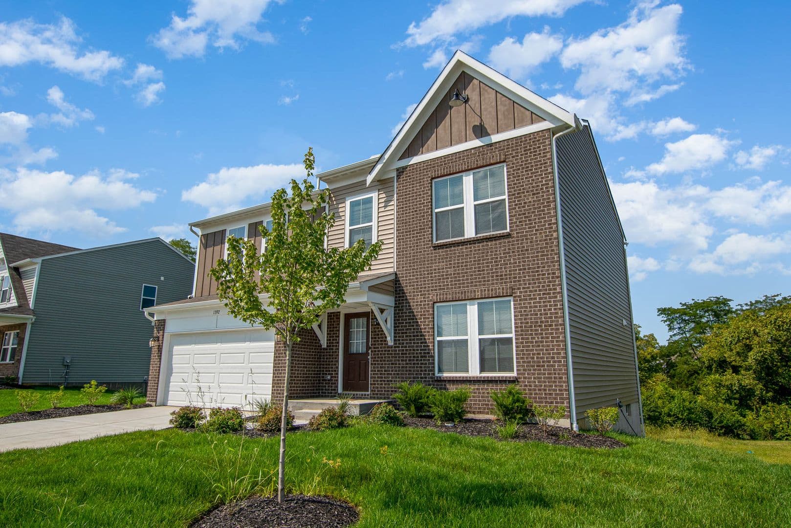 1392 Soaring Way - 721560632046960120 2 of 25