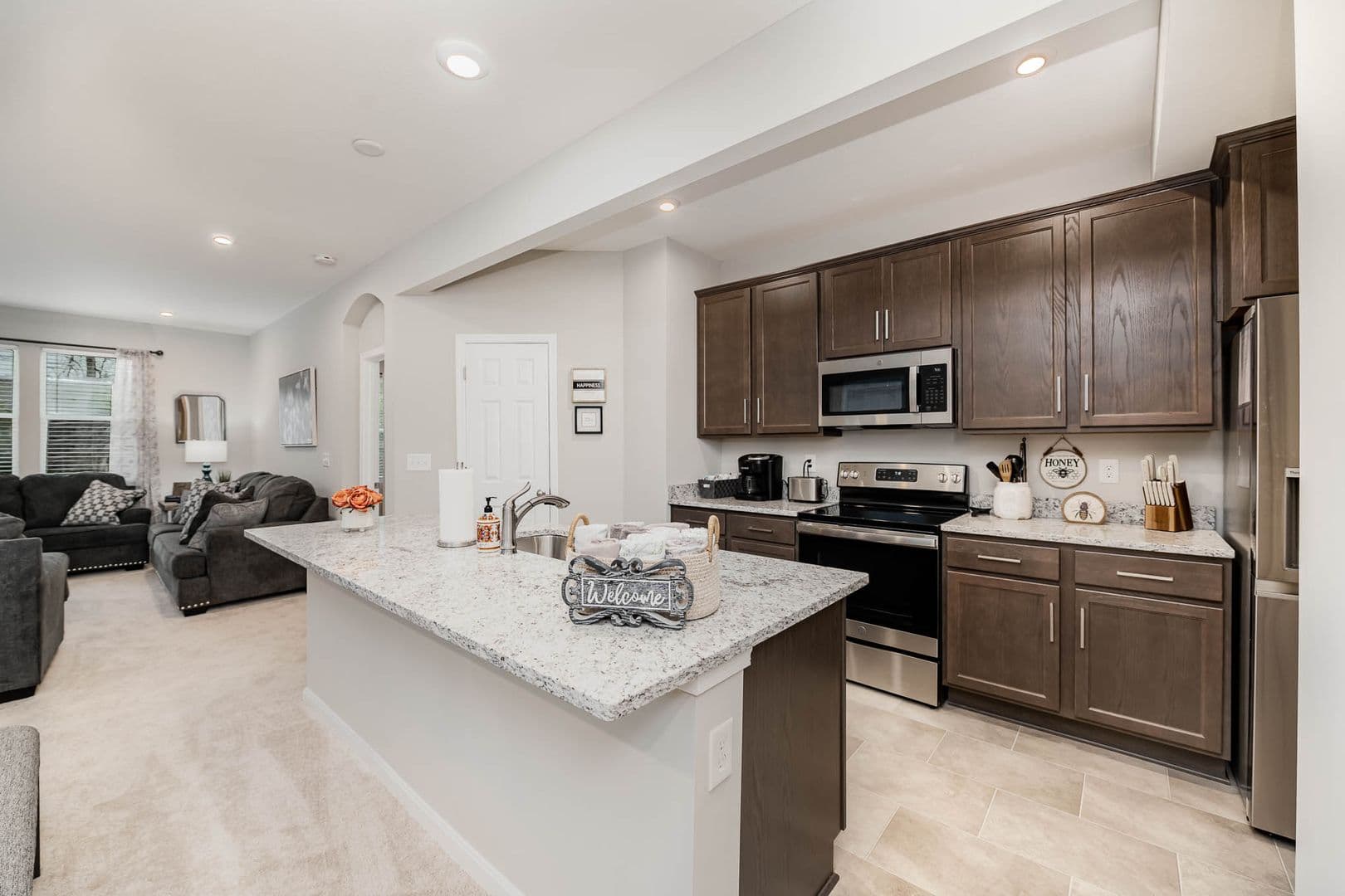 948 Southline Drive - 600745442660558111 4 of 21