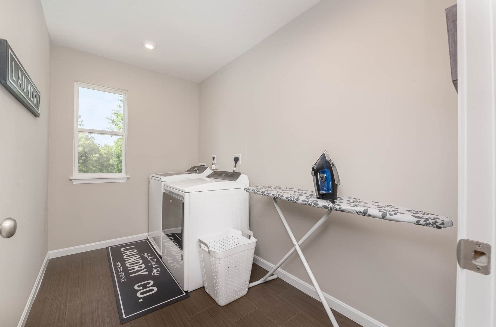1344 Soaring Way - 726782970699147537 or 676036414648071637 20 of 37