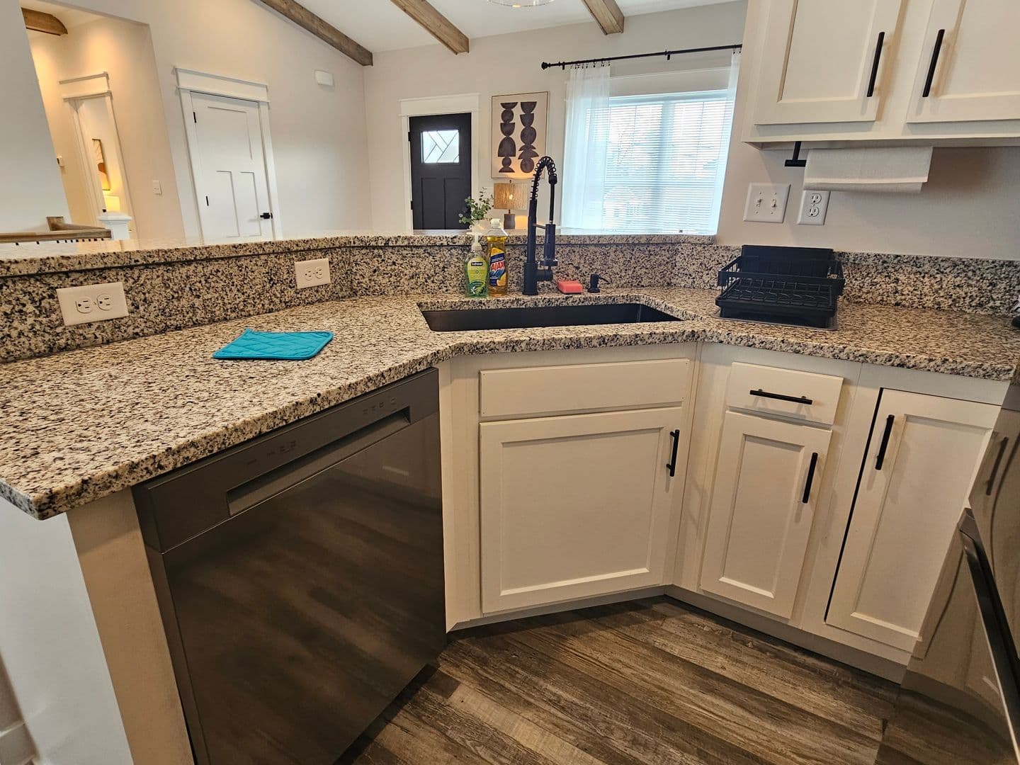 710 Orchard - 1392221780096327856 11 of 95