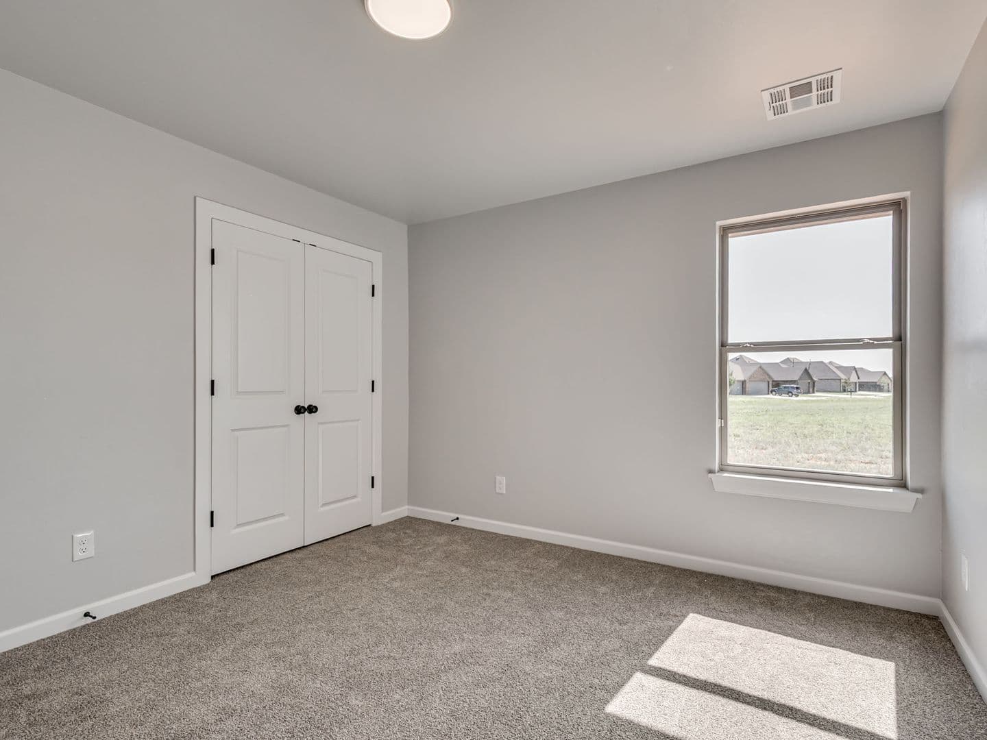 11704 SW 48th Street 27 of 35