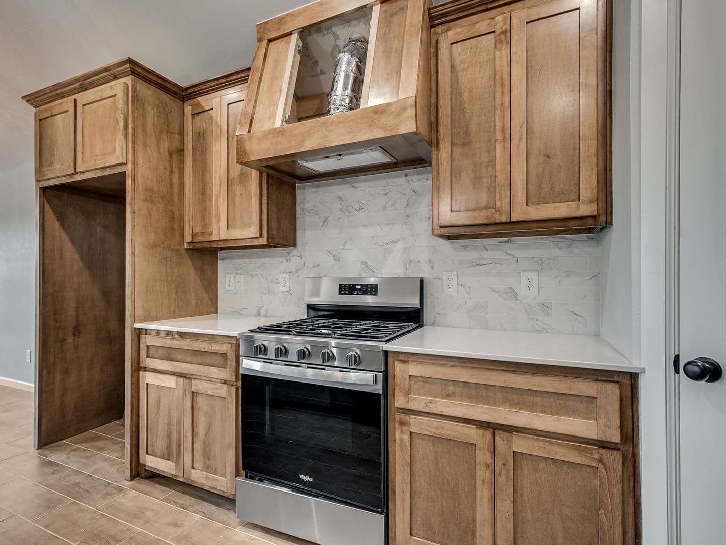 11704 SW 48th Street 11 of 35