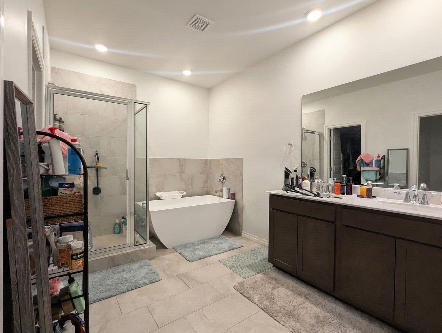 2716 Tracys Manor 7 of 13