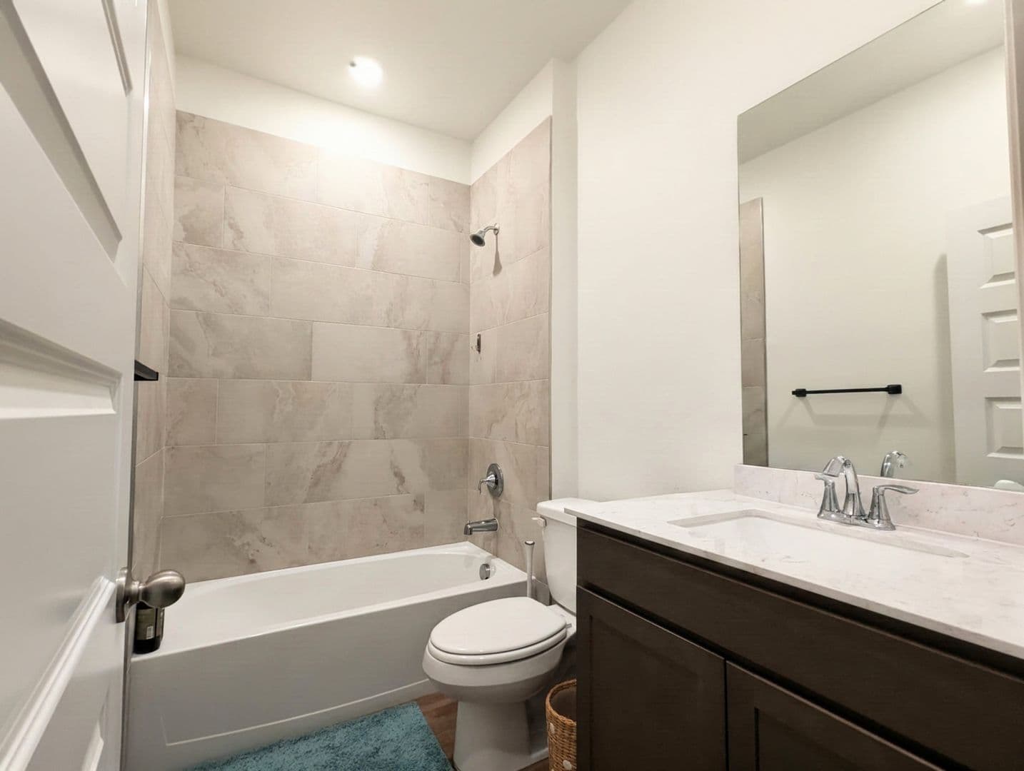 2716 Tracys Manor 11 of 13