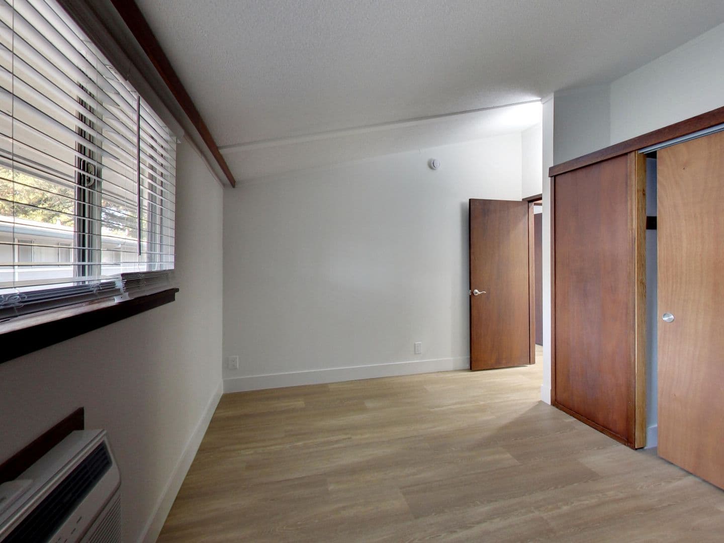 Riverwood Apartments 6 of 20