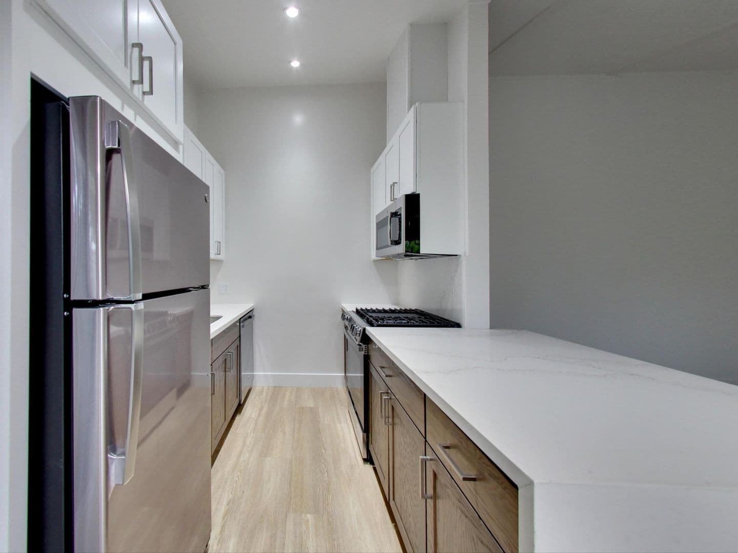 Riverwood Apartments 9 of 17