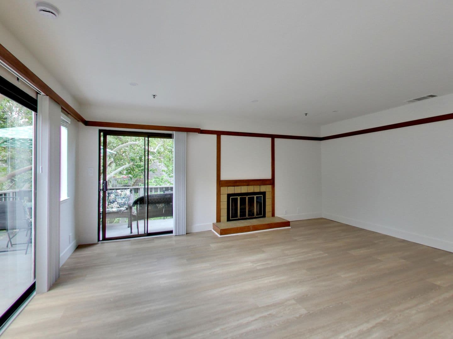 Riverwood Apartments 4 of 32