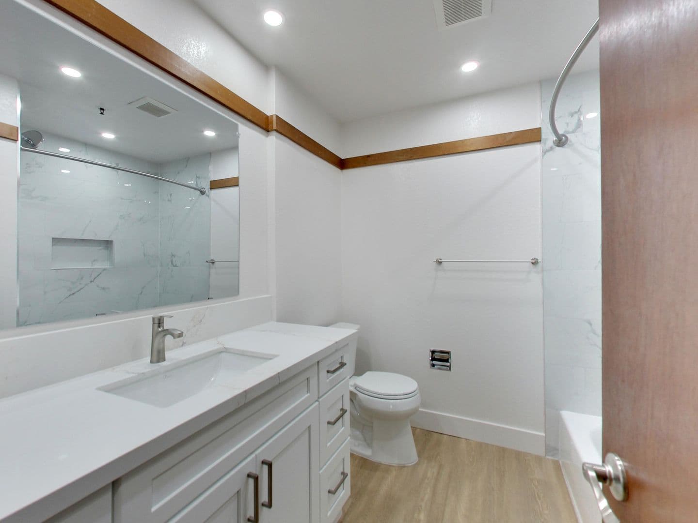 Riverwood Apartments 24 of 32