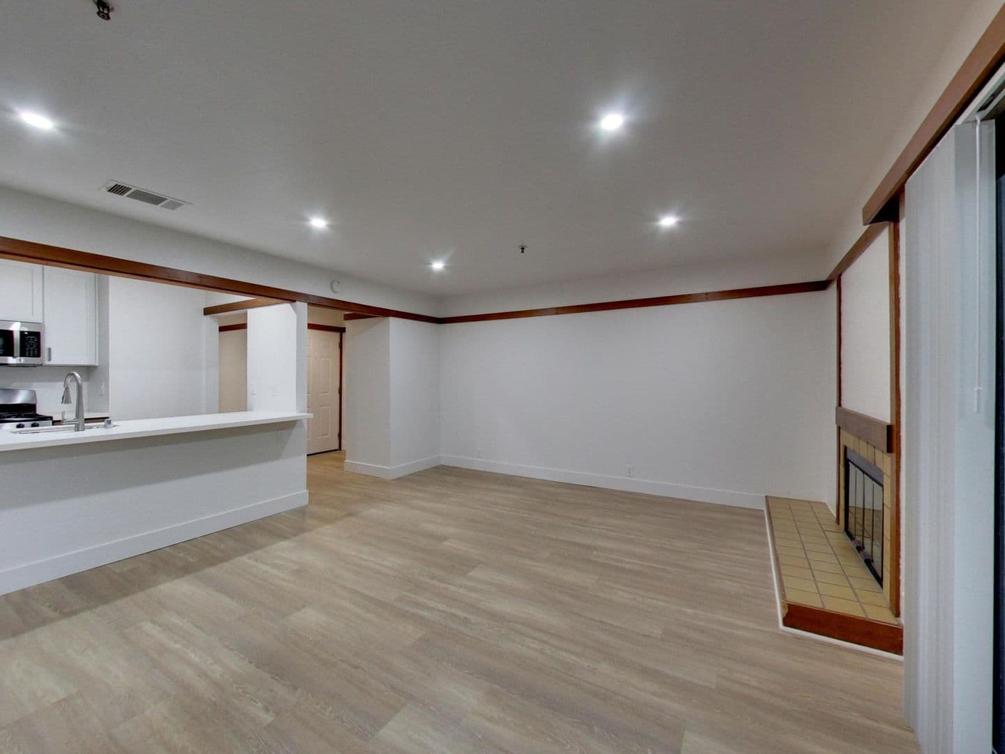 Riverwood Apartments 14 of 16