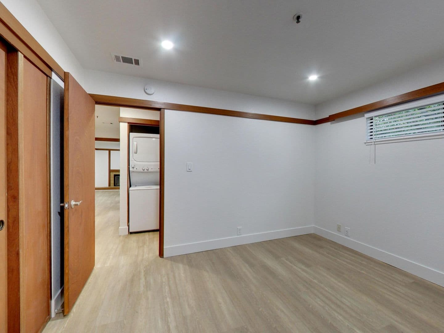Riverwood Apartments 13 of 16