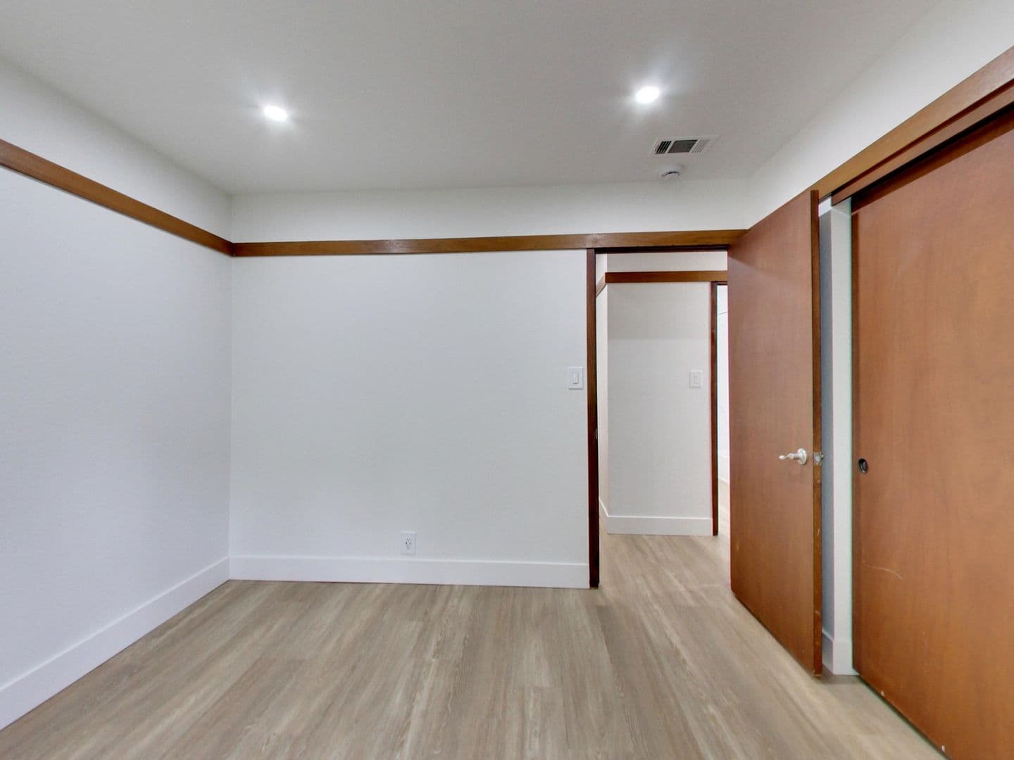 Riverwood Apartments 19 of 32