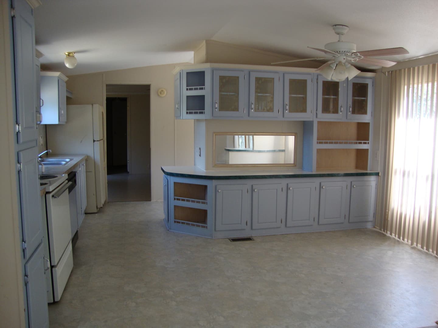 Bluebonnet Dr-214 1 of 12