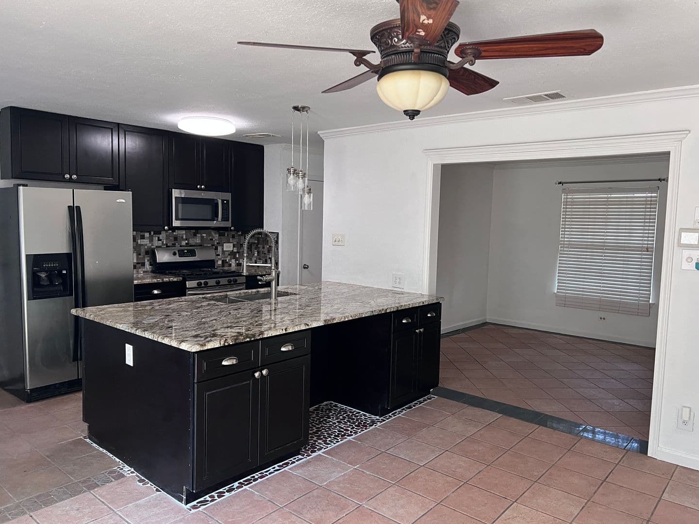 Pancho Villa Dr-6234 9 of 12