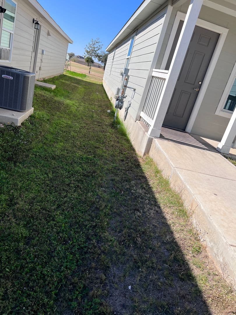 Ashworth Blvd-13431 15 of 18
