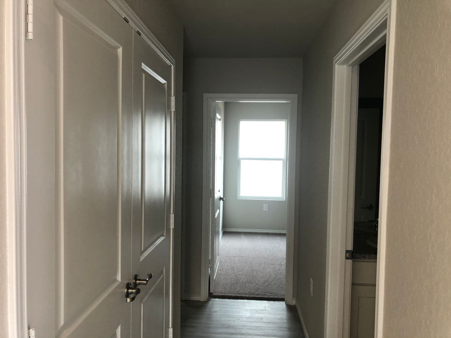 Ashworth Blvd-13431 7 of 18