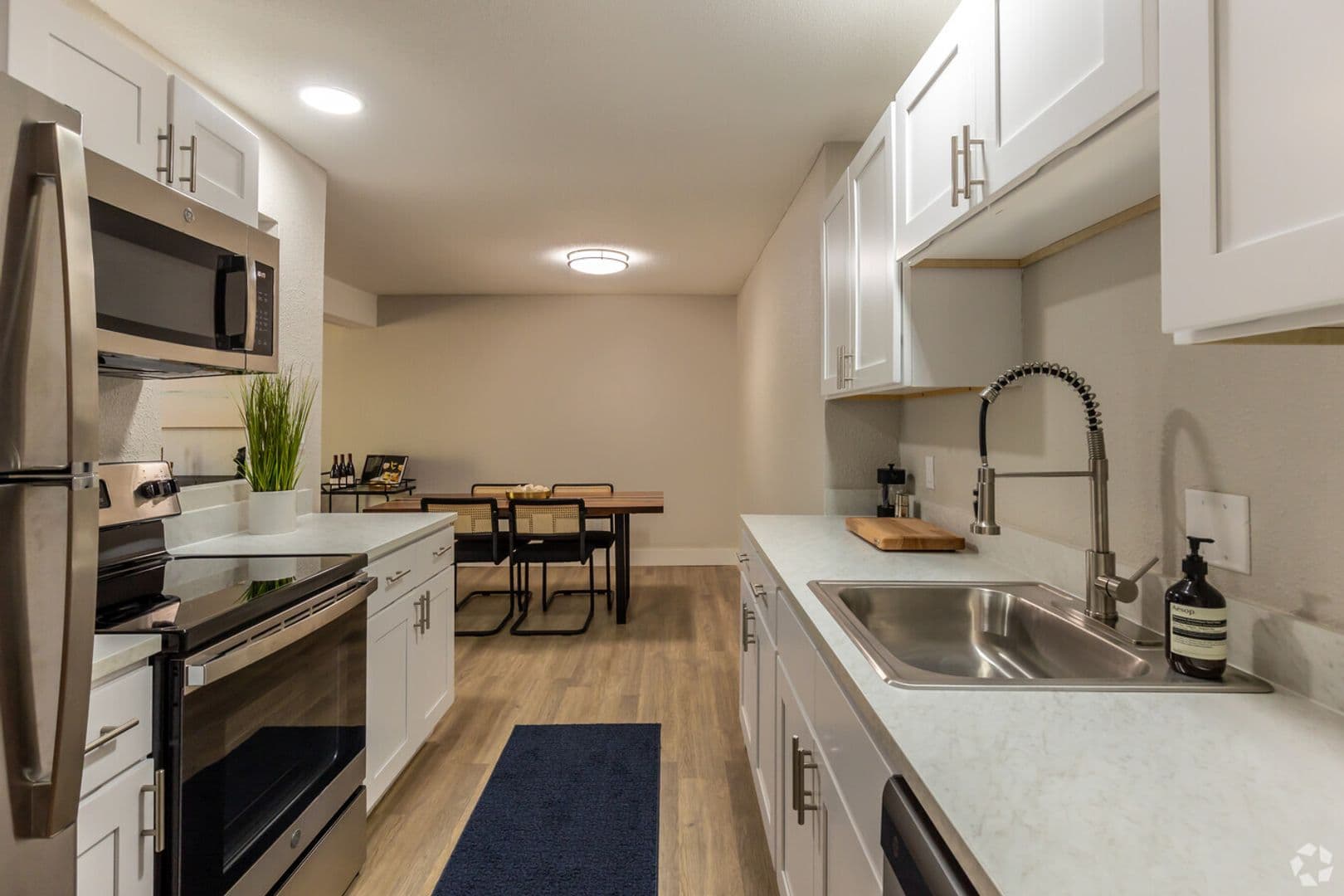 The Grove Apartments 7 of 7