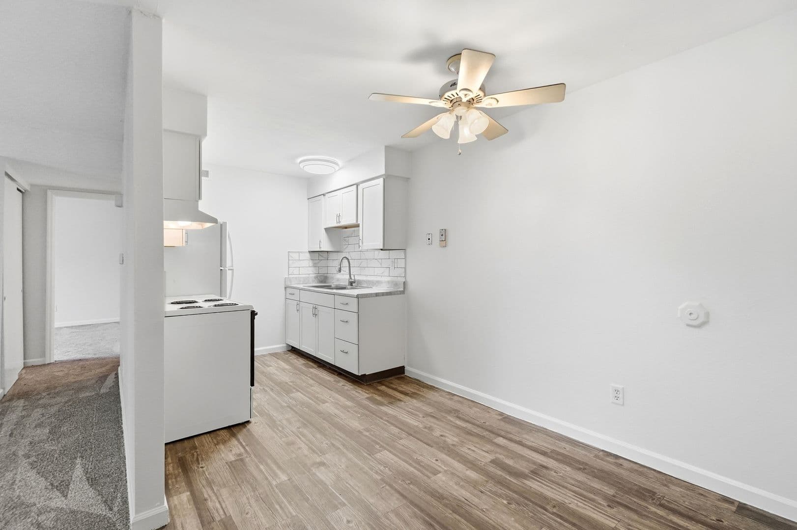 Prime at Uptown Apartments &amp; Townhomes 6 of 22