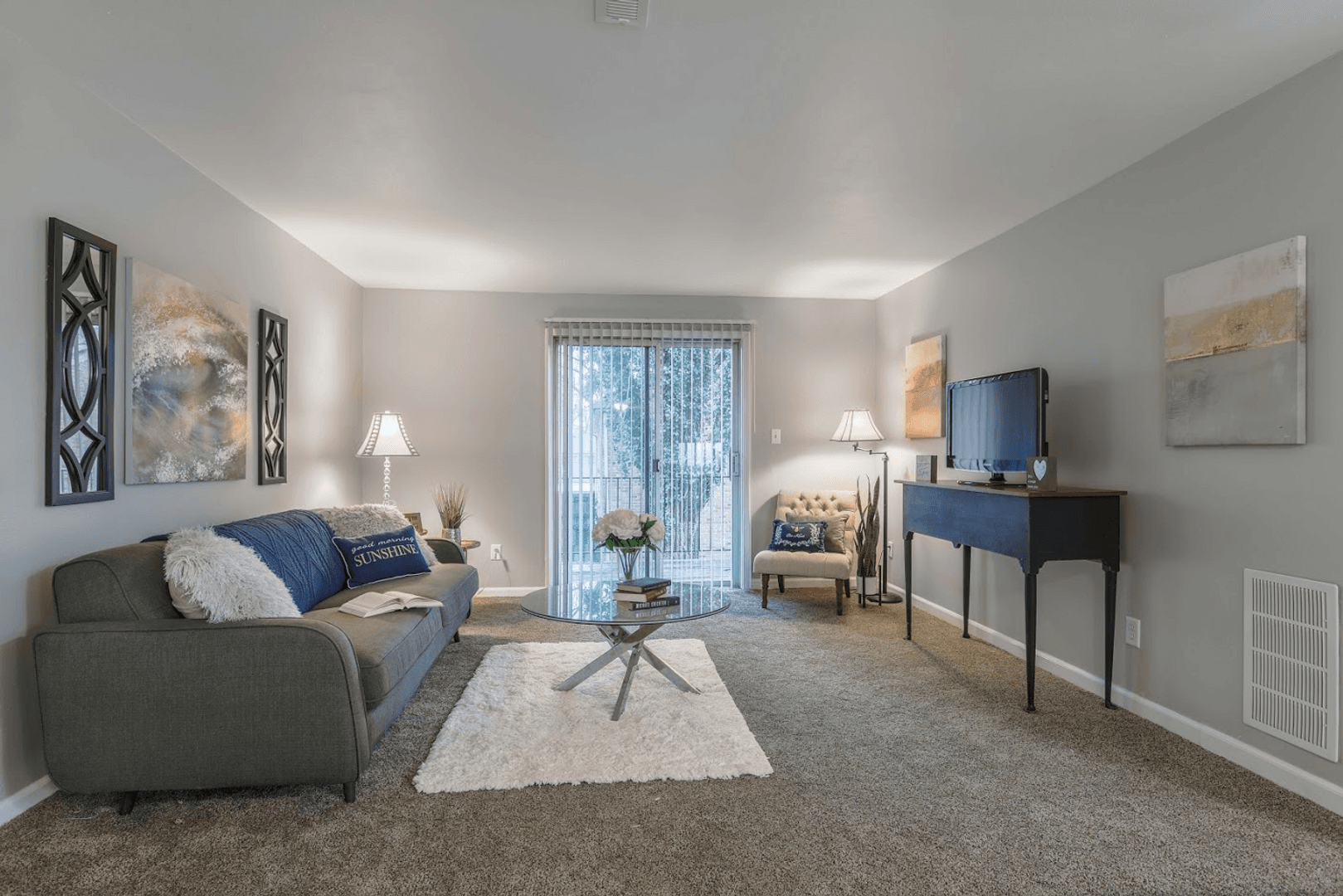 Prime at Uptown Apartments &amp; Townhomes 14 of 55