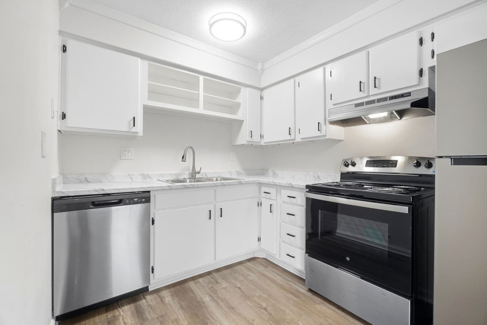 Prime at Uptown Apartments &amp; Townhomes 13 of 24