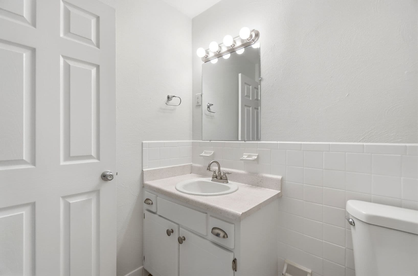 Prime at Uptown Apartments &amp; Townhomes 12 of 23