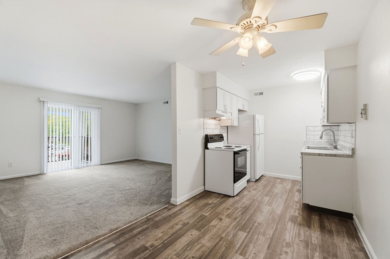 Prime at Uptown Apartments &amp; Townhomes 4 of 22