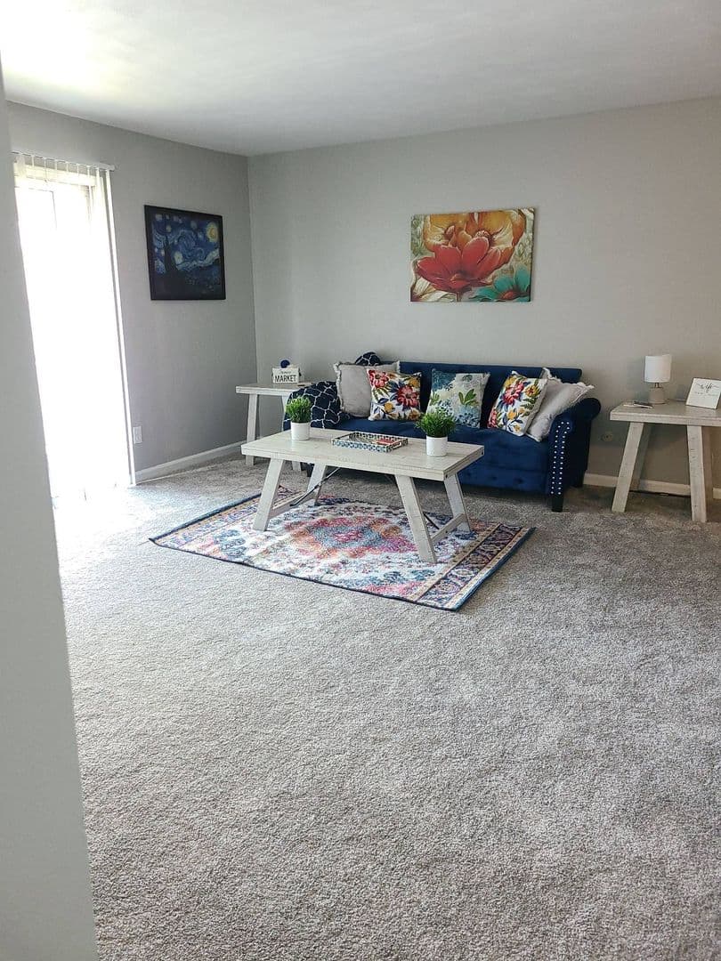 Prime at Uptown Apartments &amp; Townhomes 5 of 12