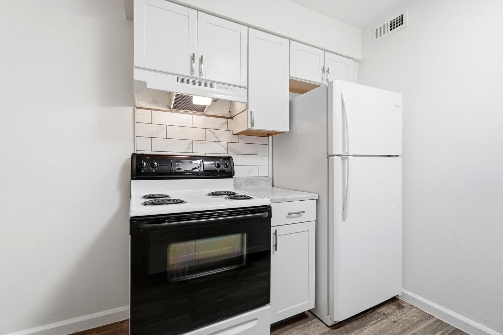 Prime at Uptown Apartments &amp; Townhomes 11 of 22