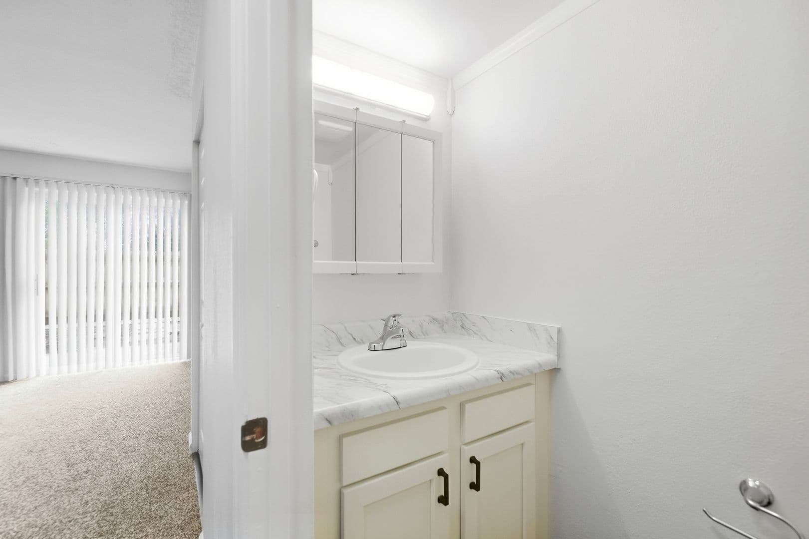 Prime at Uptown Apartments &amp; Townhomes 10 of 24