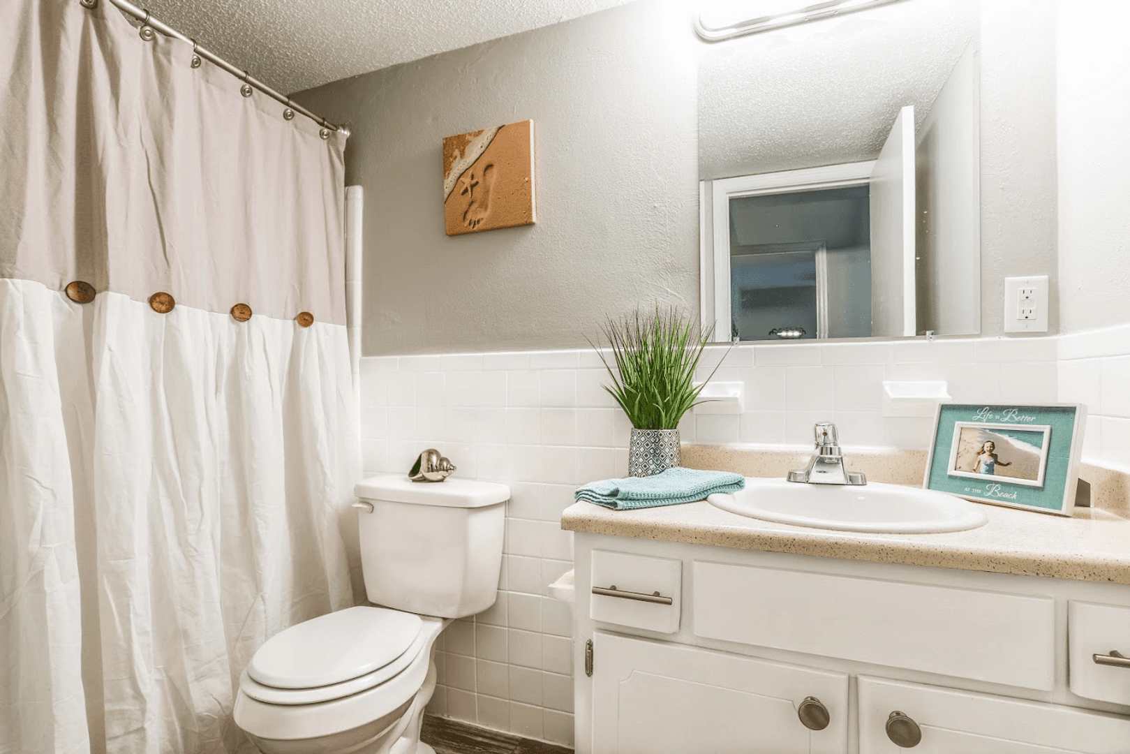 Prime at Uptown Apartments &amp; Townhomes 8 of 15