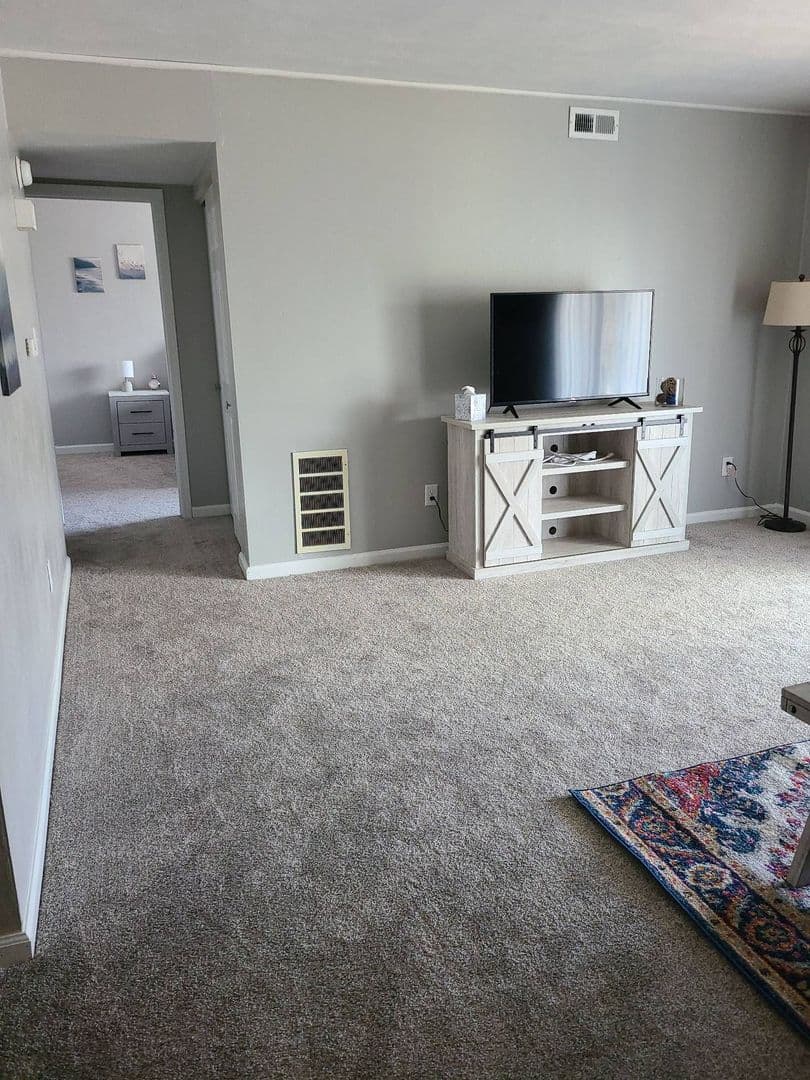 Prime at Uptown Apartments &amp; Townhomes 4 of 12
