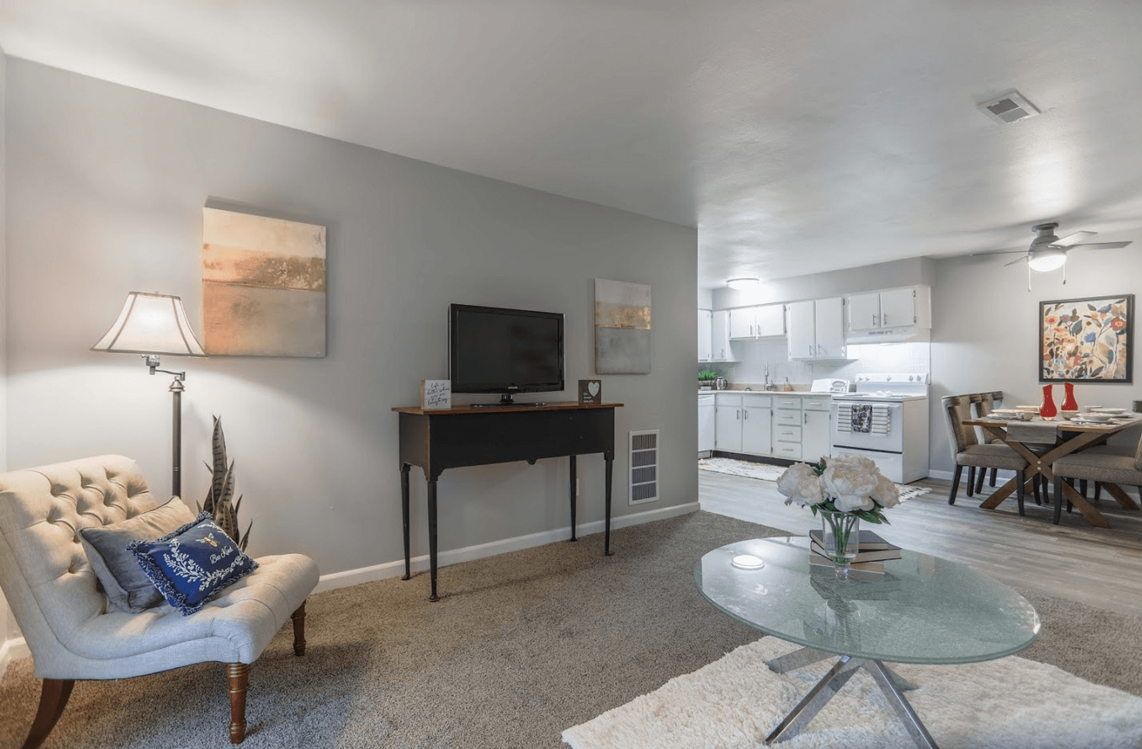 Prime at Uptown Apartments &amp; Townhomes 19 of 55