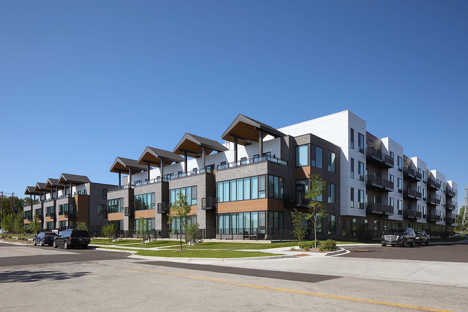 Greenlink Residences 2 of 6