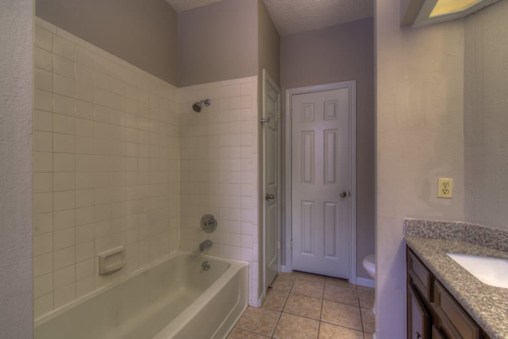 1710 Woodwind Ln 11 of 15