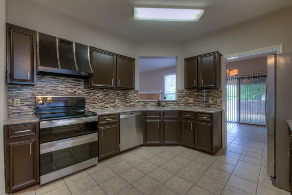 1710 Woodwind Ln 8 of 15