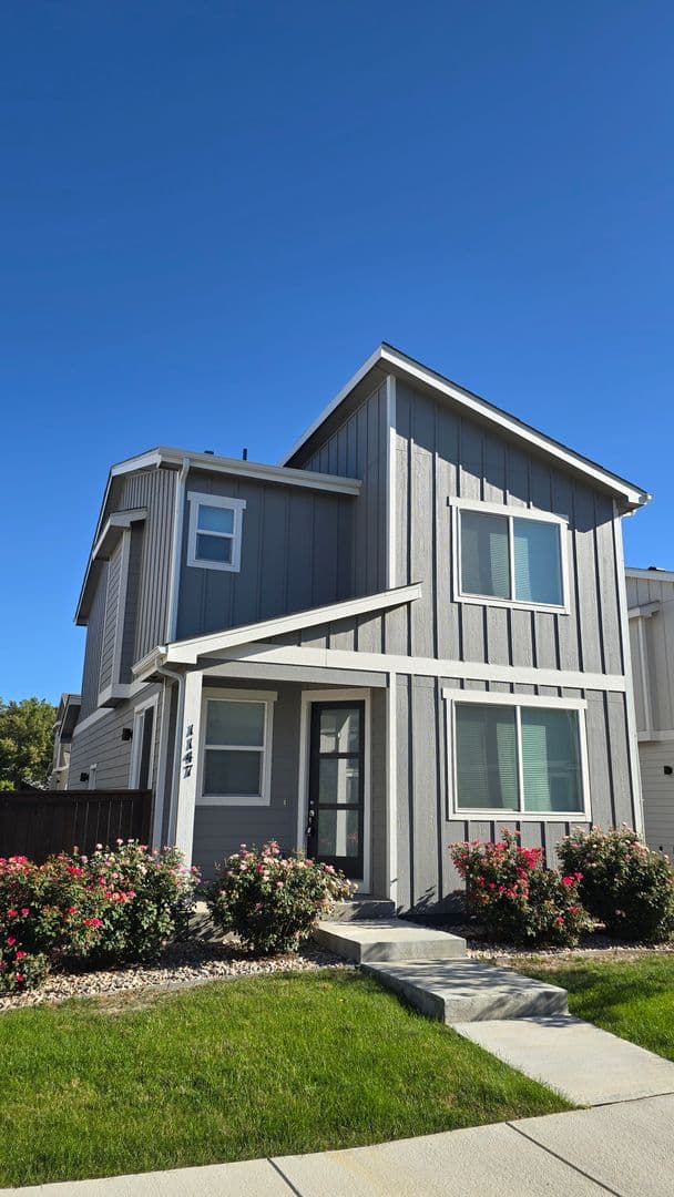 1147 Summit Vista Drive 1 of 8