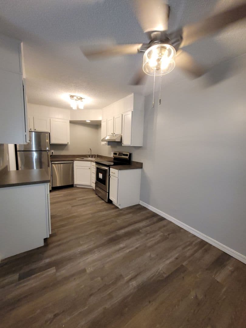 Woodward Park Apartments 2 of 21