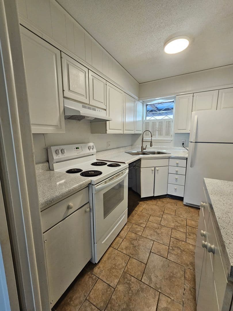 Woodward Park Apartments 9 of 17