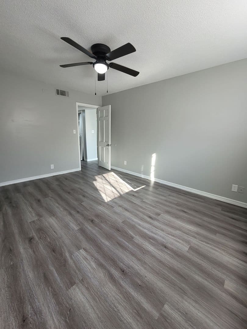 Woodward Park Apartments 9 of 13