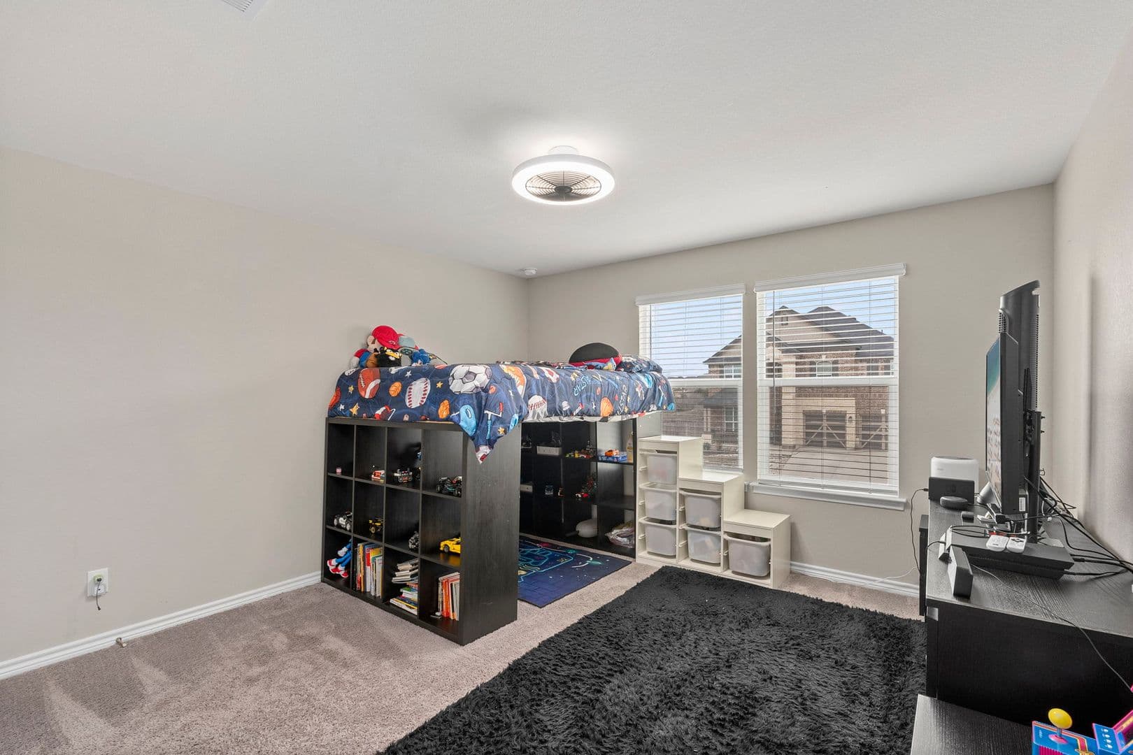 2318 Themis Way 17 of 28