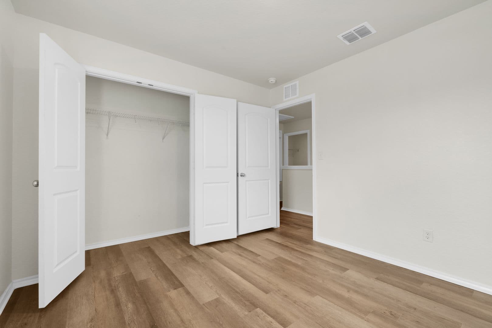 7405 Viridian View 19 of 25