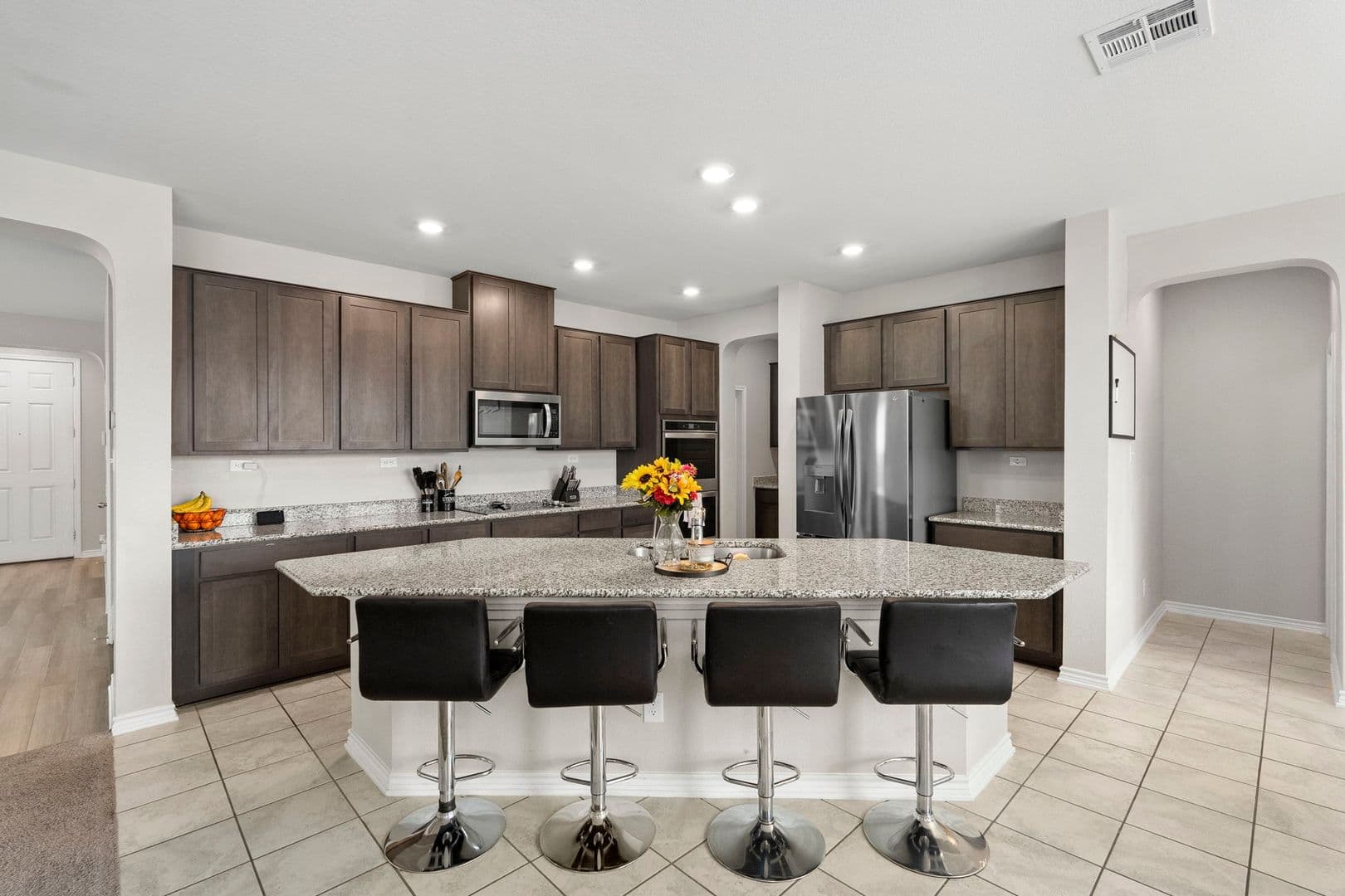 2318 Themis Way 7 of 28