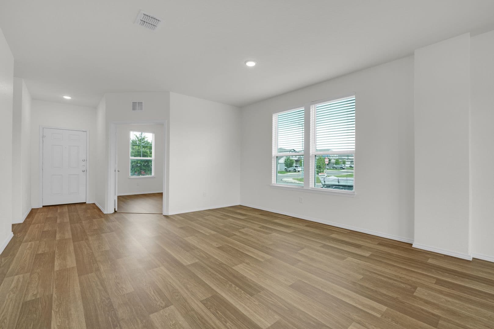 7405 Viridian View 7 of 25
